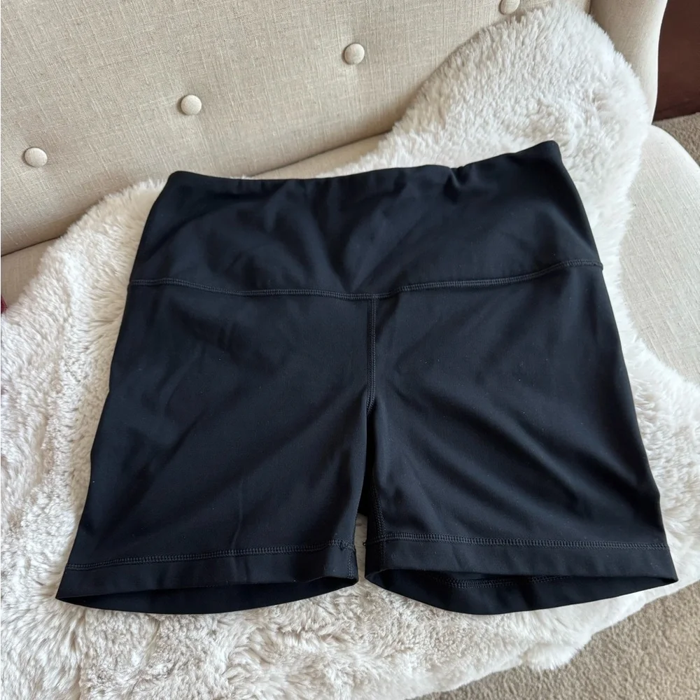 2 Pair of Yogalicious Womens Black and Purple Activewear Shorts - Picture 2 of 7